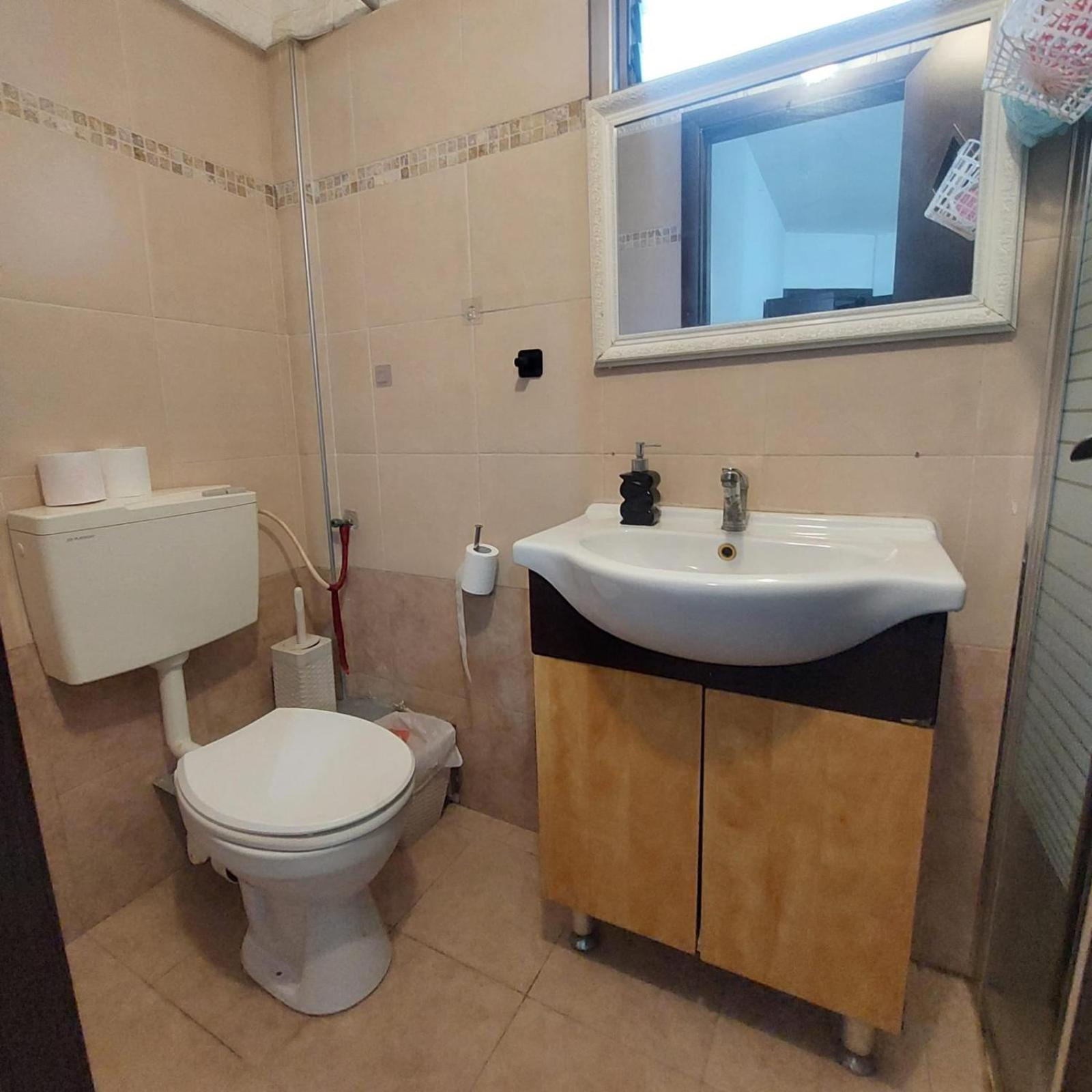 Hotel Star Guest- House Or Yehuda Esterno foto