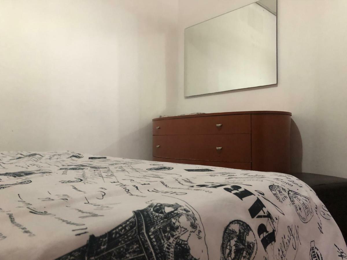 Hotel Star Guest- House Or Yehuda Esterno foto