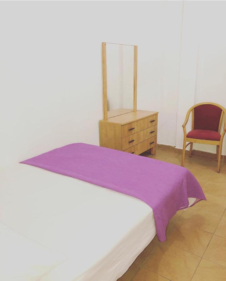 Hotel Star Guest- House Or Yehuda Esterno foto